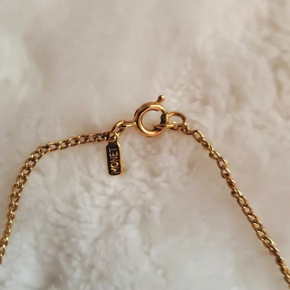 Monet Gold Chain Necklace - Picture 4 of 8